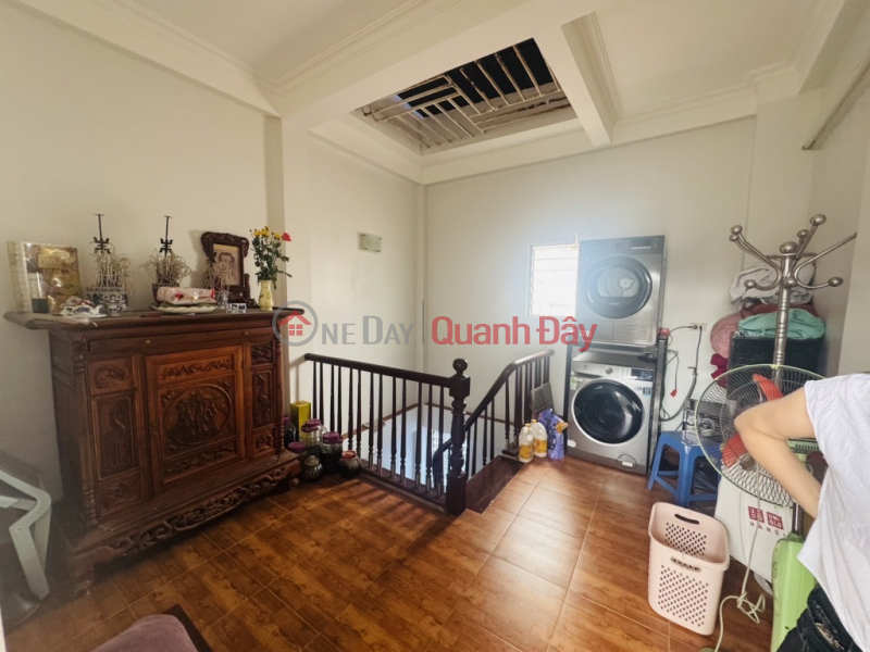 đ 4.5 Billion QUAN HOA CAU GIAY 25M x 5 FLOORS ONLY 4.5 BILLION NEAR MARKET, NEAR CAR, THROUGH ALLEY