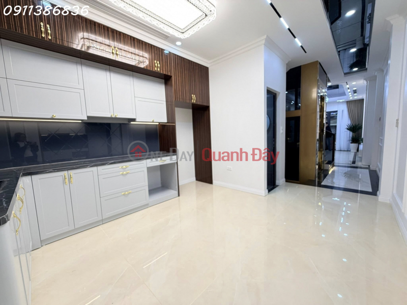 SIÊU PHẨM HOÀNG QUỐC VIỆT – PHÂN LÔ Ô TÔ TRÁNH – 6 TẦNG THANG MÁY, Việt Nam | Bán, đ 26,8 tỷ