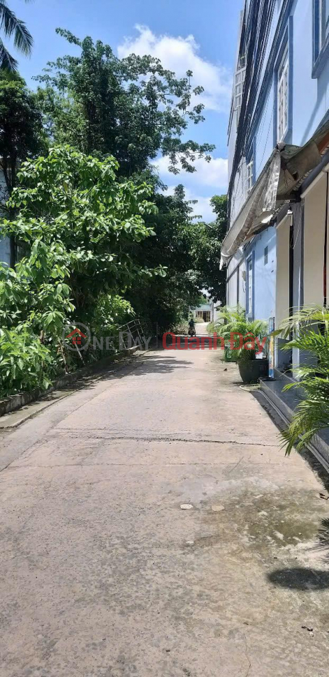 Siêu phẩm giá tốt chỉ 4,3 tỷ nhà 2 tầng kiên cố ngay Phạm Văn Đồng. _0