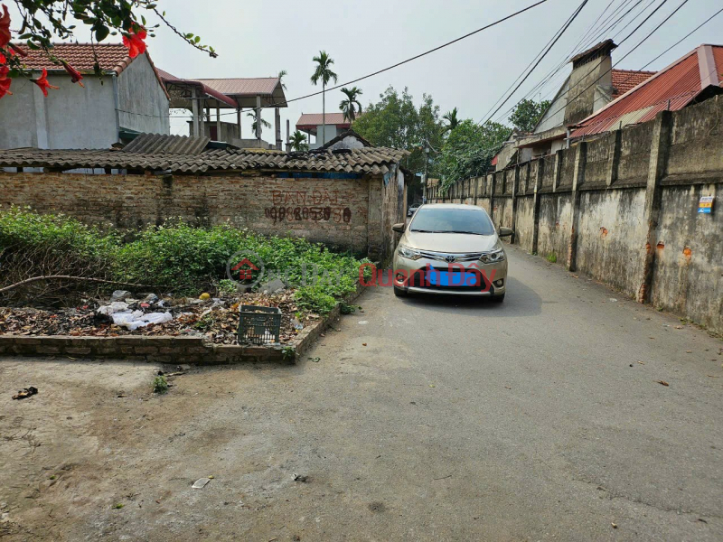 The owner sold a 34 square meter plot of land in Dong Mai, with a car at the door, priced at 1.8 billion Vietnam Sales, đ 1.8 Billion