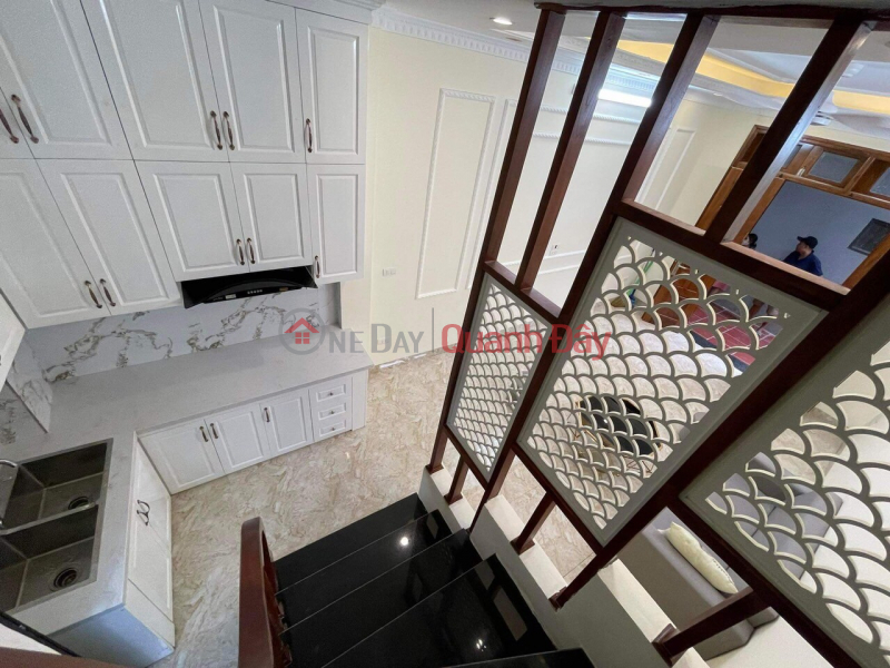 Property Search Vietnam | OneDay | Residential, Sales Listings | Super hot, Thach Ban house for sale 37m 5 floors, car parked near, bright, free interior 4m frontage, price 2 billion 95