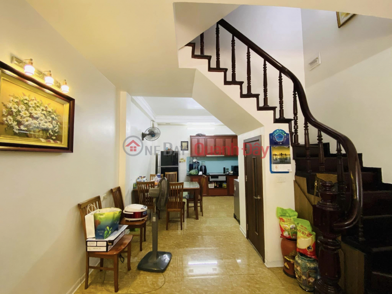 75m Front 5m House 2 Airy Lot Car Parking Day and Night Tran Quoc Hoan Cau Giay Street. Residential and Rented House | Vietnam | Sales | đ 18.5 Billion