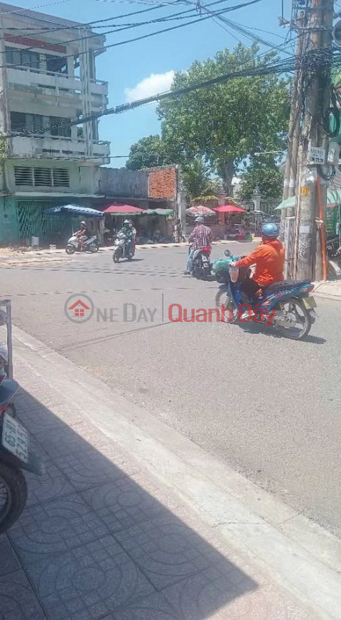House near Thu Duc market - 3 solid floors - 200m from Ho Van Tu street - Ready ownership certificate - Full amenities _0