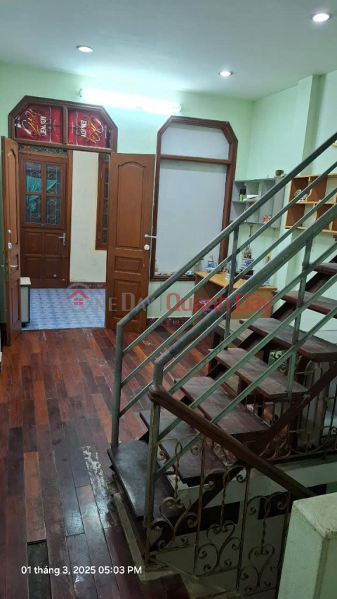 House for rent 3.5 floors, lane 553 Giai Phong, 3 bedrooms, 7 million - family, online business _0