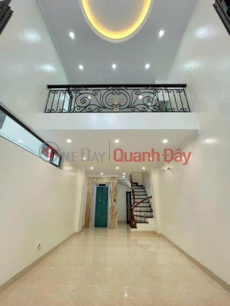 Beautiful house in Bo De - Lam Du corner lot 40m x 6 floors, full furniture, elevator, i10 to enter the house Sales Listings