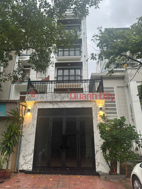 House for sale in Ngo Gia Tu, Long Bien - Wide road allowing cars to pass each other - Sidewalk - Suitable for business or spacious living. _0