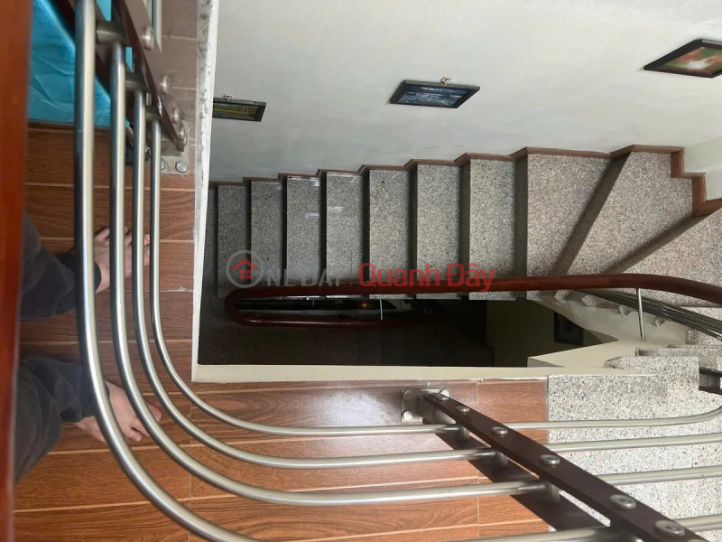 đ 7,95 tỷ NHÀ ĐẸP Ở LUÔN Ngọc Thụy 36 m2 X 5 tầng,mặt tiền 3.5m,7.95 tỷ Long Biên.
