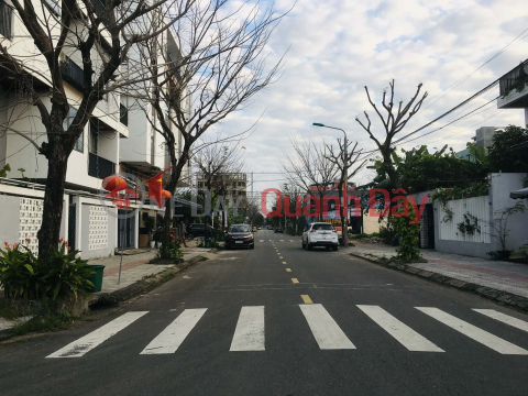 LUXURIOUS 3-STORY VILLA - SMART HOME IN HOA XUAN - AREA 300M² - 16.5 million VND _0