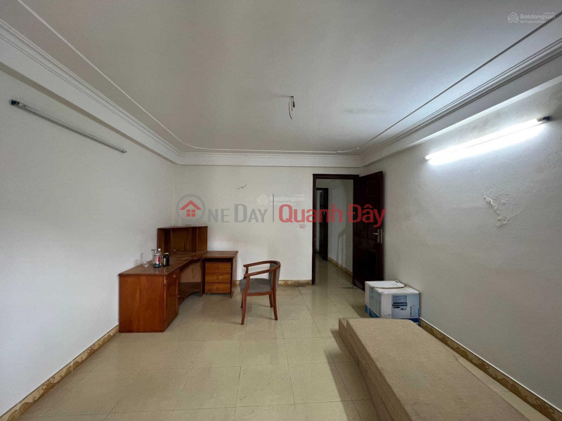 Property Search Vietnam | OneDay | Residential, Sales Listings The corner house on Tran Duy Hung has 3 open sides, 20m from the street, the alley is priced at 7.1 billion.