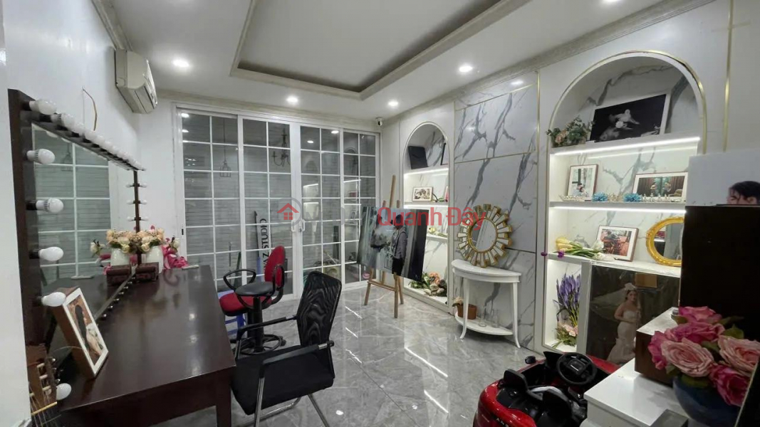  Please Select | Residential, Sales Listings | đ 32.8 Billion