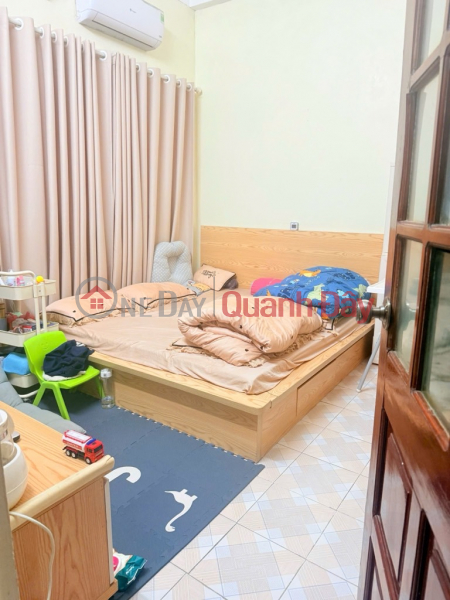 553 Giải Phóng, Vi trí VIP gần mặt đường lớn, tặng nội thất, sổ vuông A4, Việt Nam | Bán | đ 9,45 tỷ