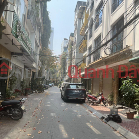 House for rent Huynh Thuc Khang, area 100m2 5 floors, MT 4m. Cars avoid, business is busy. Only 15 million\/month _0