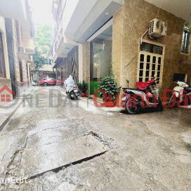 MAI DỊCH 32M x MT 4M GIÁ 8,5 TỶ-LÔ GÓC NGÕ THÔNG KINH DOANH,Ô TÔ QUA NHÀ _0