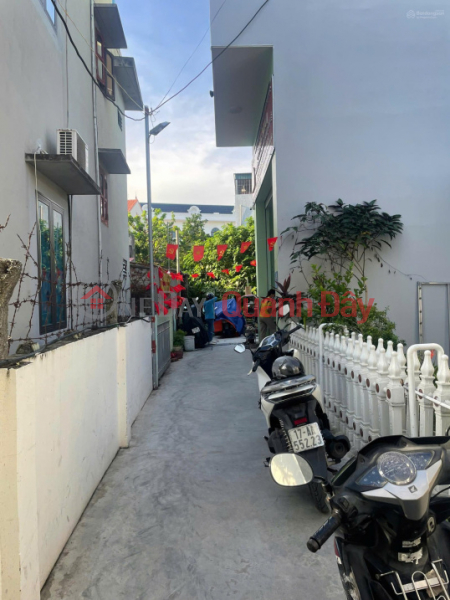 Land in Quynh Coi town, price just over 900 million, right at Bat intersection, new administrative center of Quynh Phu commune Sales Listings