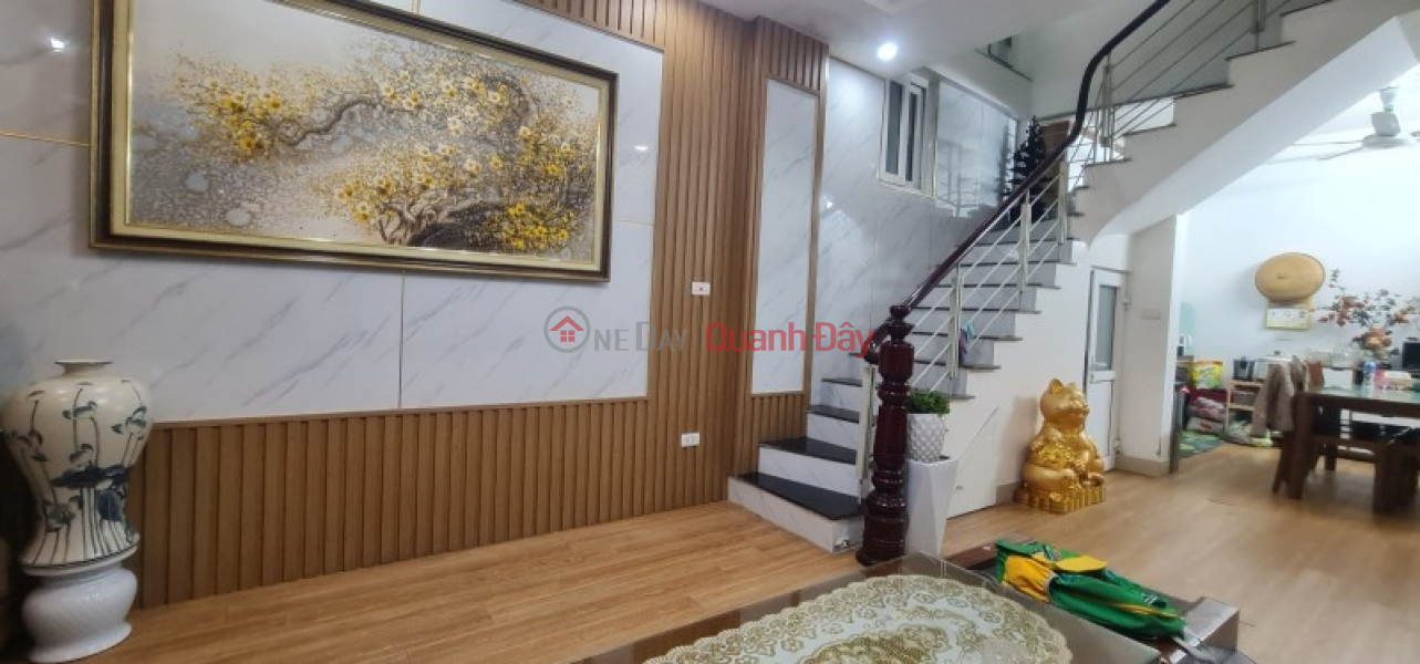 ₫ 4.3 Billion | 6-storey house for sale in Truong Chinh Dong Da, 33m 4 bedrooms, beautiful house in the right corner, 4 billion, contact 0817606560