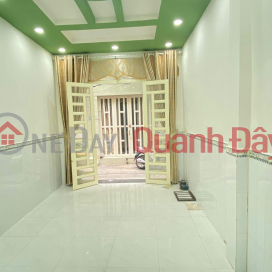 Bank-suffocated houses reduced to 2.5 billion Ma Lo Binh Tan Street _0