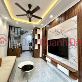 HOUSE FOR SALE AT THACH BAN - CO LINH INTERSECTION, NEAR VINH TUY BRIDGE, 5 FLOORS 35M2 FOR ONLY 2.9 BILLION _0