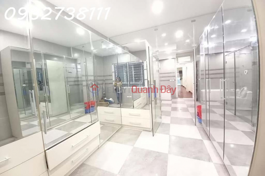 Property Search Vietnam | OneDay | Residential Sales Listings House for sale by owner Near Lang Ha street, 56m2, 5 floors, high-class furniture, full of utilities