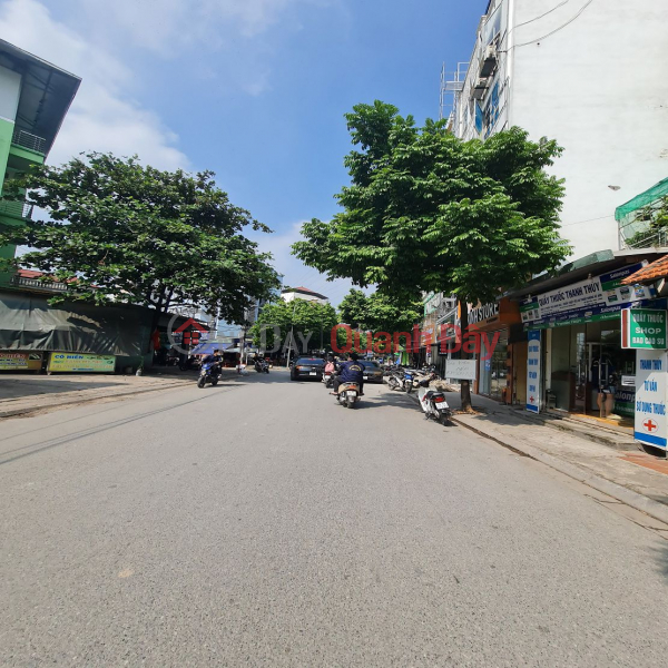 Land for sale in Co Bi, Gia Lam, Hanoi. 90m2, corner lot, 10m wide road. Price 8xxx million. Contact 0989894845 Sales Listings