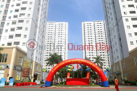 Owner selling 2-bedroom apartment at HQC Plaza, fully furnished, only 1.55 billion VND, with separate ownership certificate. _0