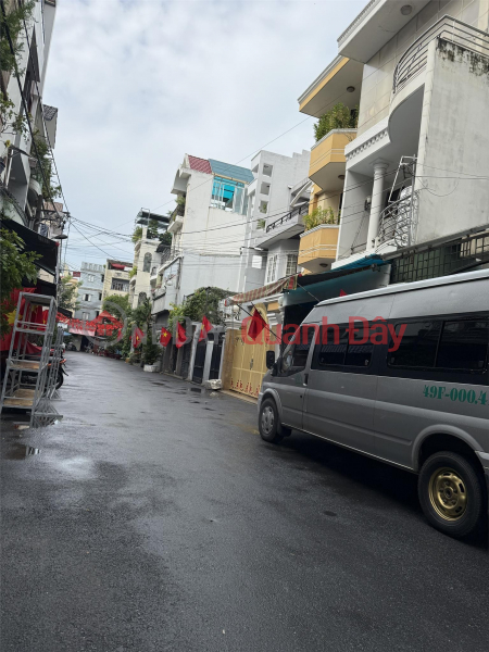 đ 8.3 Billion **House for sale in Pham Phu Thu Street, Ward 11, Tan Binh (4*13) corner, 2 frontages; 8.3 billion