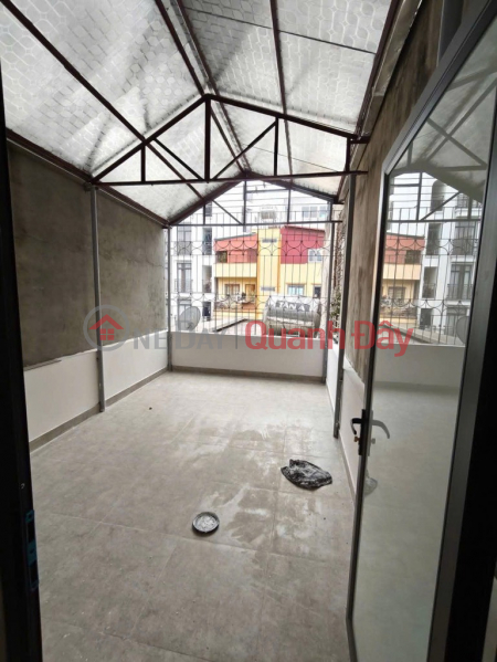 đ 8 Billion, DOI CAN - 35M2 - 8 BILLION - NEXT TO THE AIR REGULATOR LAKE - A FEW STEPS TO THE CAR ROAD - NEW HOUSE READY TO MOVE IN