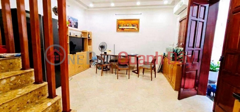 đào tấn 35m x5 tầng 7,95 tỷ ngõ thông thoáng,nhà đẹp ở ngay _0