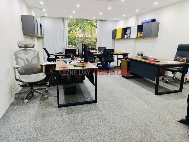 đ 84 tỷ | Bán Tòa Văn Phòng-Mặt Phố Q.Ba Đình (Linh Lang,Liễu Giai) 105m/9Tầng/MT 10m 84 Tỷ