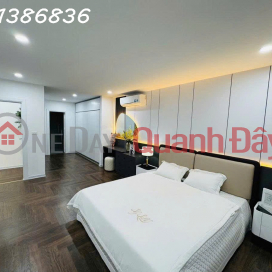 Nội thất choáng ngợp, Tòa 34T Hoàng Đạo Thúy 131m 3PN, khu VIP Cầu Giấy _0