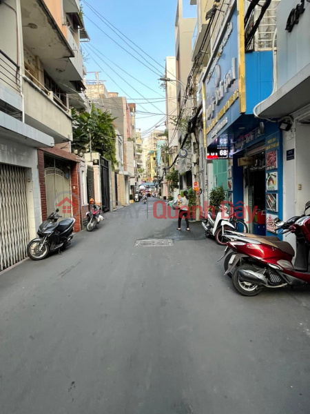 Early Spring Quick Sale of 6m Alley House 345 Tran Hung Dao, Cau Kho Ward, District 1 | Vietnam | Sales | ₫ 20 Billion