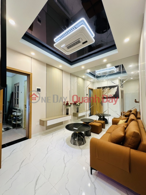 CHUNG CƯ CẦU GIẤY 65M 3 NGỦ Ô TÔ ĐỖ CHÂN TÒA NHÀ GIÁ 3 TỶ 950 _0