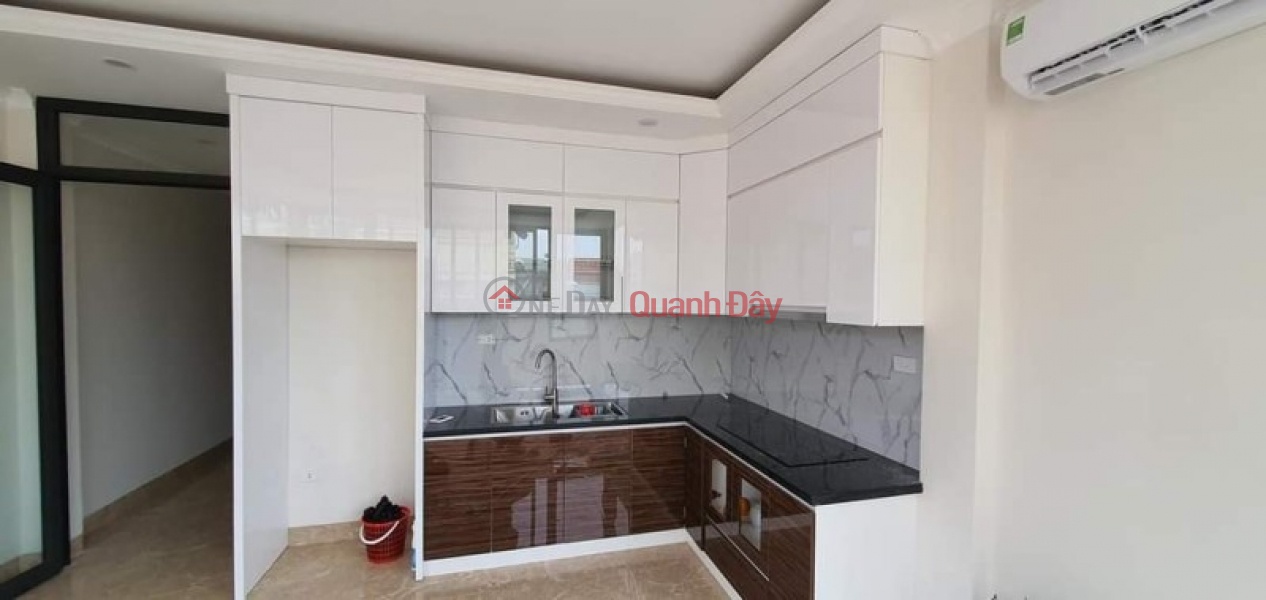 đ 10.5 Billion 6-FLOOR HOUSE FOR SALE HAM QUANG TRUNG - CORNER LOT - GARAGE - ELEVATOR - BEAUTIFUL NEW HOUSE - AT THE TOP OF THE OFFICE