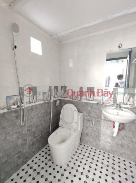 Newly built 30 m2 mini apartment with elevator at Van Tien Dung street Rental Listings