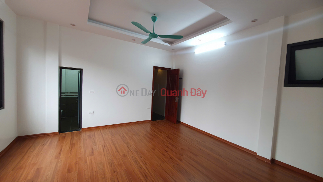 đ 9.5 Billion House for sale in Giang Vo alley, 57m, 5 floors, good business, peak cash flow, price 9.5 billion 0336212066