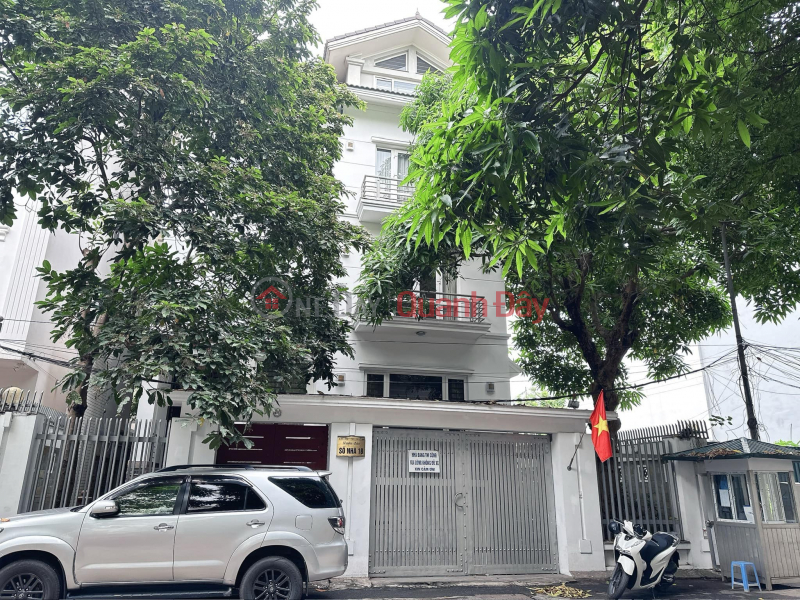 Property Search Vietnam | OneDay | Residential | Sales Listings | FOR SALE PEACH GARDEN VILLA 203m2, MT15m, ELEVATOR - HUGE FRONTAGE - LUXURY LEVEL