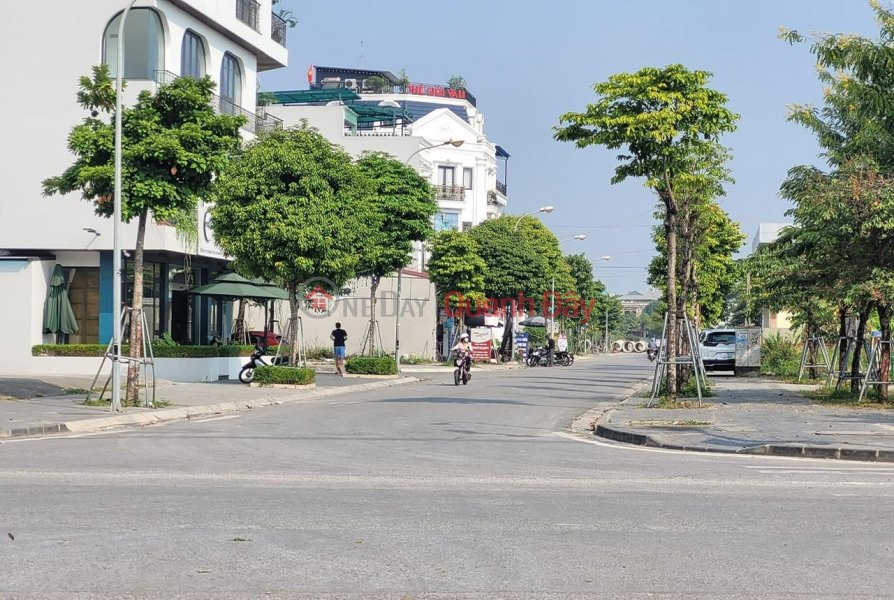 Property Search Vietnam | OneDay | Nhà ở, Niêm yết bán, Bán nhà 3 tầng khu đô thị Nguyên Khê Đông Anh lô góc 3 mặt tiền 111.3m2 kinh doanh