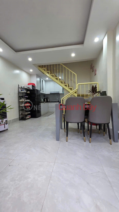 Ngõ 575 Kim Mã -Đừng bỏ qua căn nhà tập thể thông tầng t2+3 cực hiếm _0