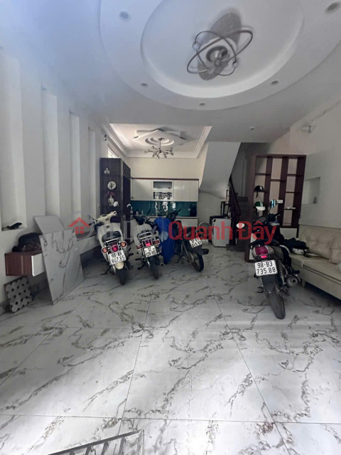 DISCOUNT 200 MILLION NEW PRICE 8.5 BILLION - SUPER PRODUCT - CORNER LOT - 6 ROOMS FOR RENT 25 MILLION _0