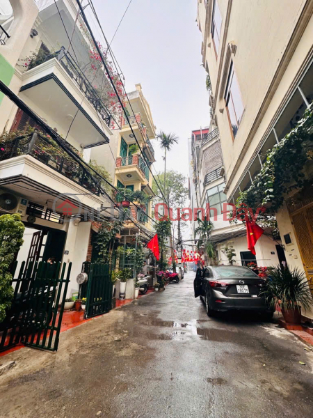 Selling 67m2 of Lang Yen, giving away a house divided into lots, cars can avoid entering Hai Ba Trung's house Sales Listings