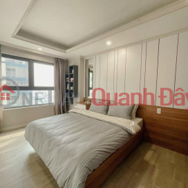 Super LOCATION for sale 2 bedroom apartment 60m2 Picity Sky Park - Pham Van Dong full NT _0