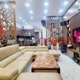 BEAUTIFUL HOUSE BEAUTIFUL LOCATION NEAR CHO MO MARKET INTERSECTION, HAI BA TRUNG DISTRICT NEAR CAR NEAR MINH KHAI STREET Area:55M2 5 FLOORS MT:5.9M 5 _0