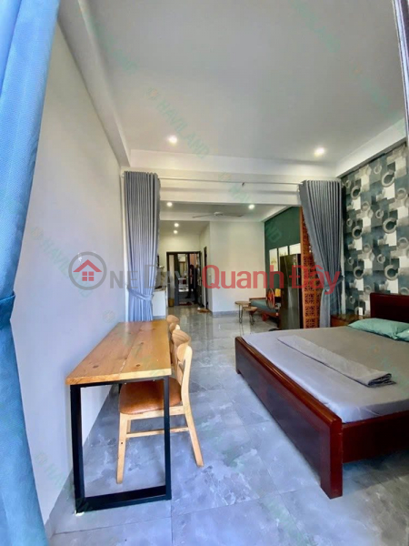 Cho thuê căn hộ chung cư có ban công thoáng mát, gần biển tại đường Nguyễn Công Trứ Niêm yết cho thuê