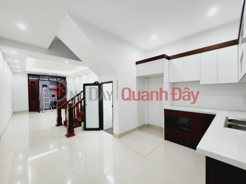 House for sale in Xuan Thuy, Cau Giay, new, beautiful, sturdy, 52.5m2, 9.6 billion _0