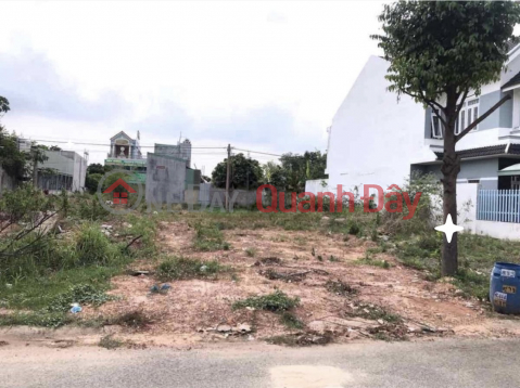The owner needs to sell the plot of land right in Chon Thanh Town _0