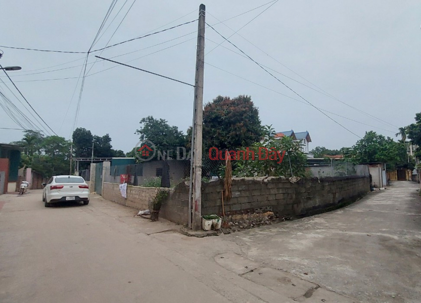 Quick sale of 1 lot at the corner of Truong Yen Chuong My, Hanoi, area 465m2, price over 5 billion. Sales Listings