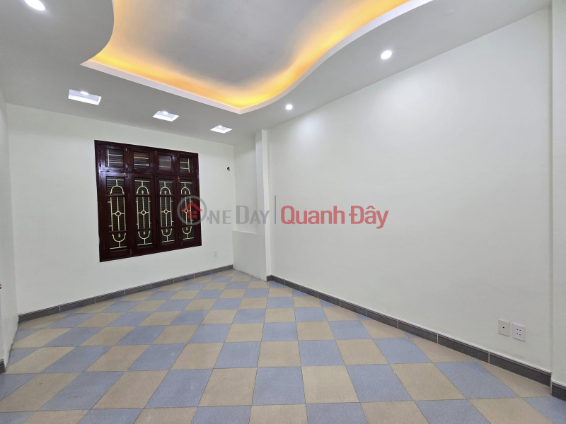 đ 6 Billion, House for sale in Thanh Xuan, Civil Construction, Corner Lot, 50m2 - 5 floors - 20m street frontage - Approximately 6 billion