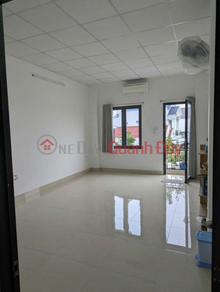 đ 3.2 Billion HOT HOT - Owner Selling House with Separate Title Deed, Completed Construction - Near Can Giuoc District Hospital