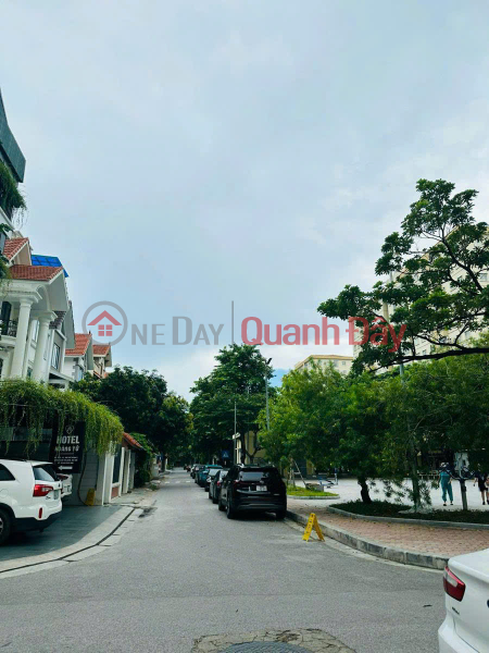 biệt thự VIP MỸ ĐÌNH TỪ LIÊM lô góc vỉ hè oto kd 68ty - 200m x 5t Việt Nam | Bán | đ 60 tỷ