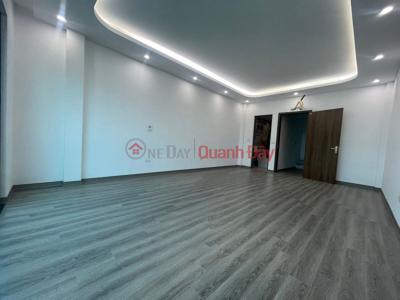 đ 11,5 tỷ | NHÀ MỚI -ĐẸP FULL NỘI THẤT 7 TẦNG- THANG MÁY. VIEW HỒ Bát Khối 59 m2 X 11.5 tỷ Long Biên Hà Nội.