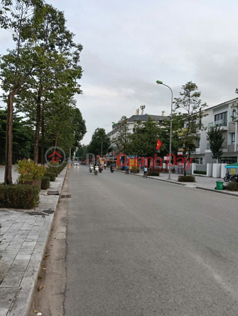 Villa in Van Phu Urban Area, 190 m², 4 floors, fully finished, elevator, 10m frontage, sidewalk, car access. _0